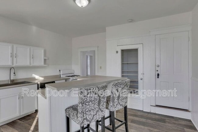 Foto del edificio - 134 W Walnut St