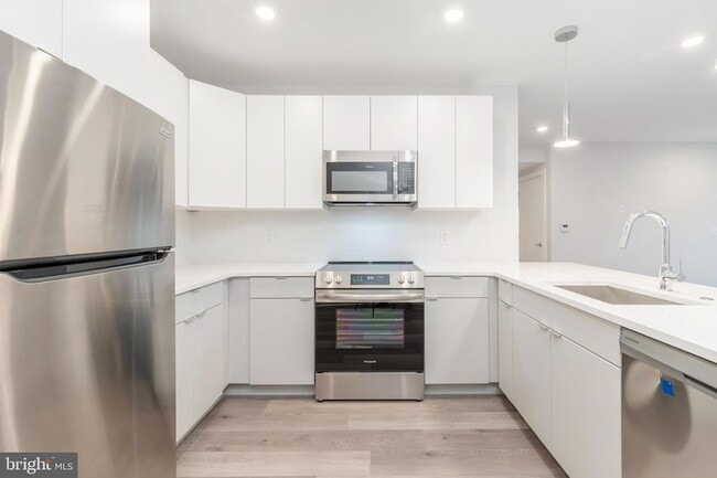 Foto del edificio - 3449 Scotts Ln