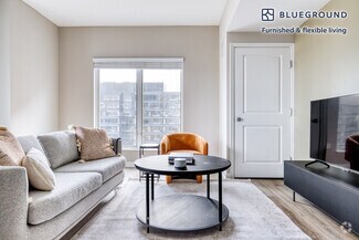 Building Photo - 11351 Woodglen Dr