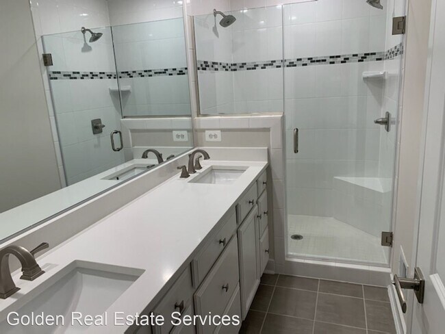Foto del edificio - 3 br, 2.5 bath House - 13262 Woodland Park Rd