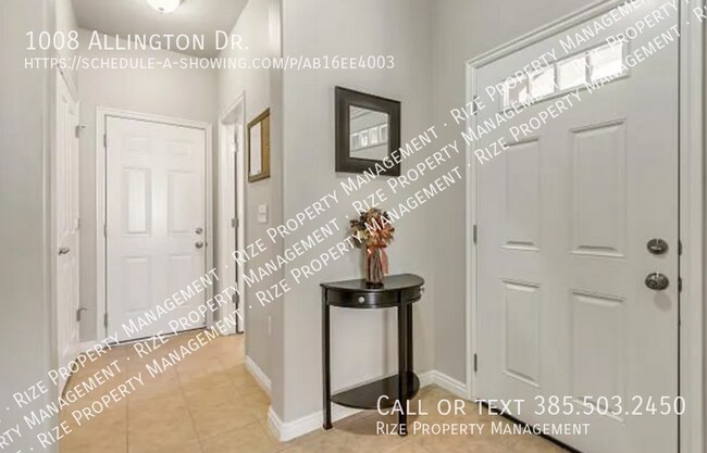 Building Photo - North Salt Lake 3 Bedroom Townhome in Gorg...