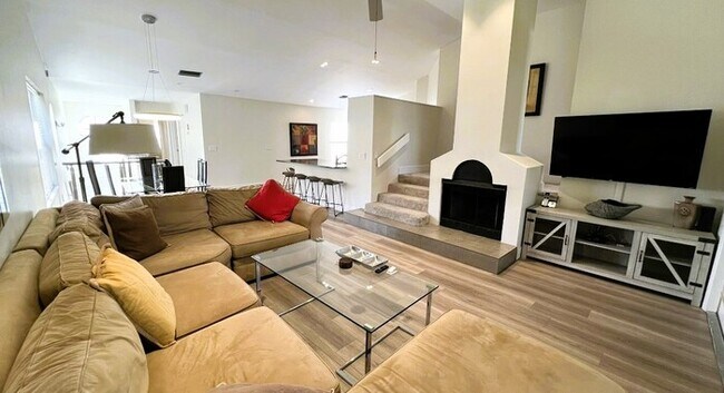 Foto del edificio - 2971 Cottage Grove Ct