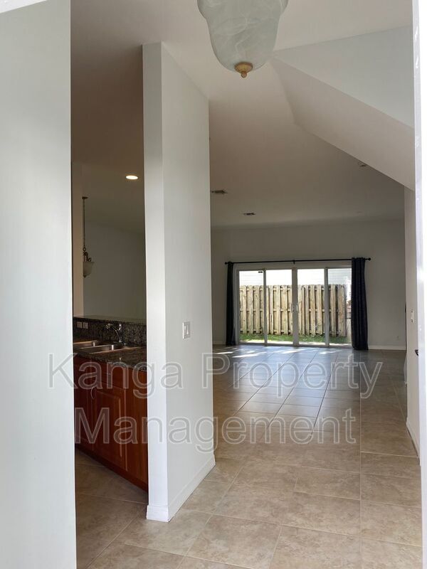 Foto del edificio - 2947 SW 18th Terrace