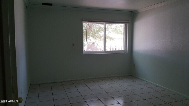 Foto del edificio - 11439-11421 N 21st Dr