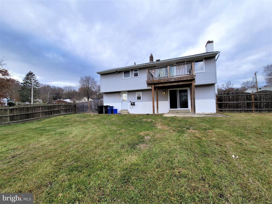 Primary Photo - 2205 Weir Rd