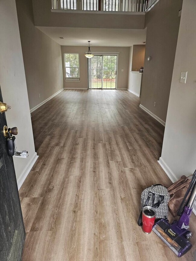 Foto del edificio - 3 bedroom townhome in Wescott Plantation-Master on 1st floor