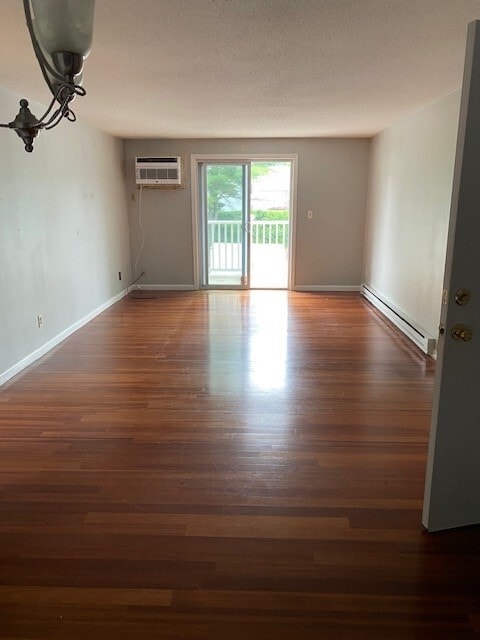 Living room slider to balcony - 200 Manning St