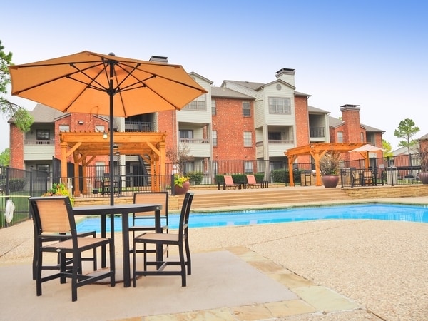 Primary Photo - Villa Del Mar Apartments