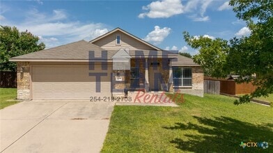 Building Photo - 425 W Iowa Dr