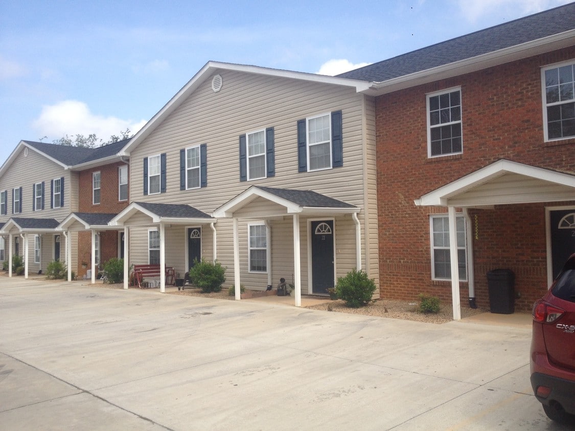 885 Old Stage Rd, Greeneville, TN 37745 Apartments Greeneville, TN
