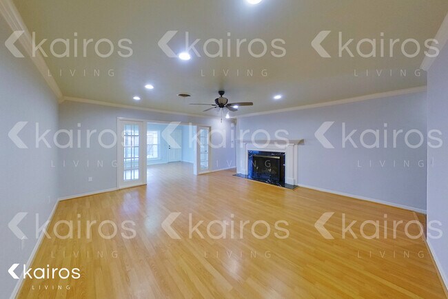 Building Photo - 6604 Palacio Dr.