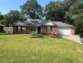 Building Photo - 3290 Valencia Dr