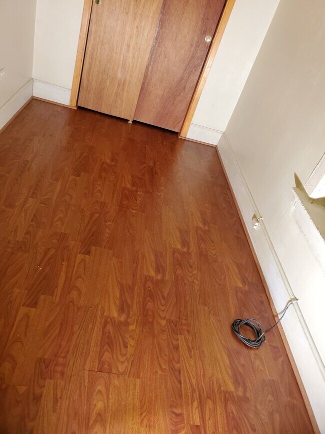Foto del edificio - 1026 N Wood St