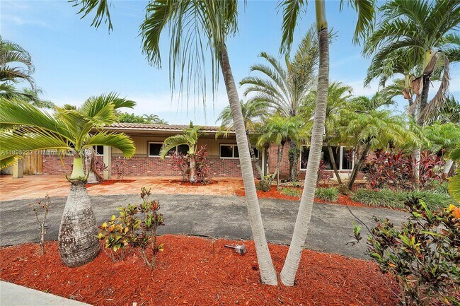 Foto del edificio - 1518 N Yale Dr