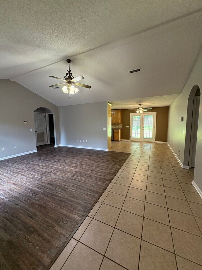 Foto del edificio - Hampton Place!