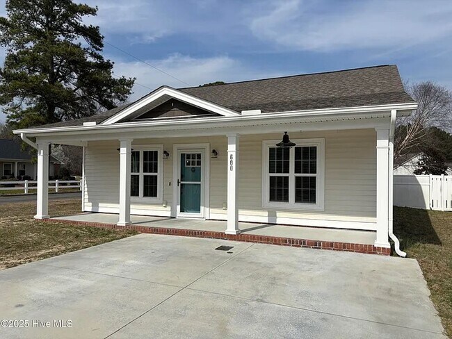 Foto del edificio - Cottages at Davis Farms