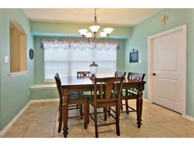 Building Photo - 401 Bluefinch Dr