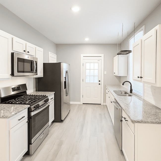 Photo - 5138 Globe Ave House