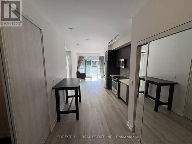 Building Photo - 50 Bruyeres Mews