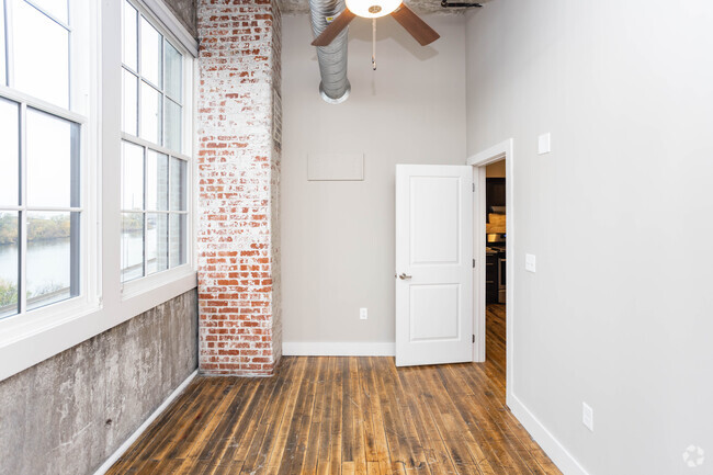 1BR, 1BA - 650SF - Crescendo Loft Apartments