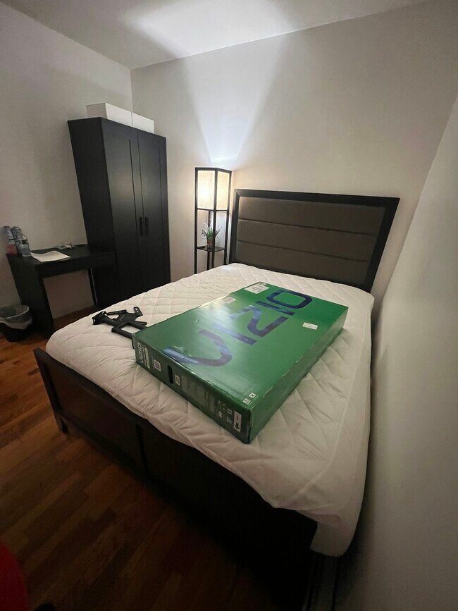 823 Saratoga Ave Unit RM 2C, Brooklyn, NY 11212 Room for Rent in Brooklyn, NY