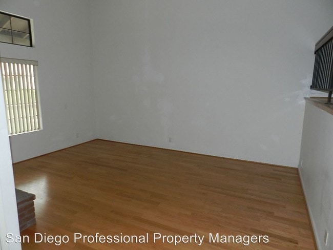Building Photo - 2 br, 2.5 bath House - 3550 Mission Mesa W...