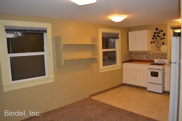 Building Photo - Studio, 1 bath House - 135 1/2 W Grant ST