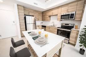 Foto del edificio - 613 NW 3rd Ave
