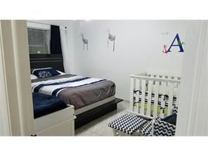 Foto del edificio - 9520 SW 8th St