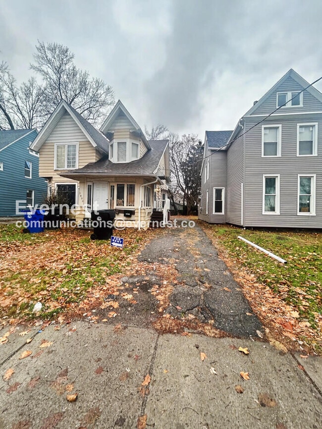 Foto del edificio - 3880 W 37th St