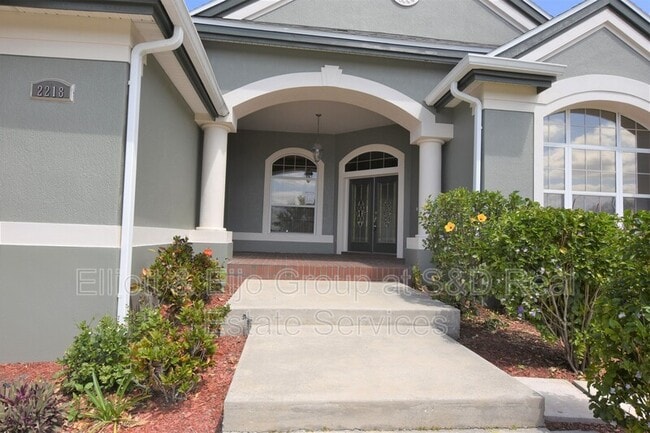 Foto del edificio - 2218 Longleaf Cir