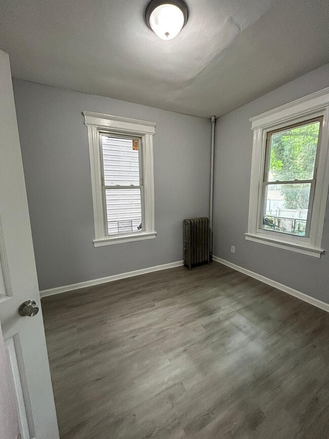 Unit 1 - 40 Columbia Ave