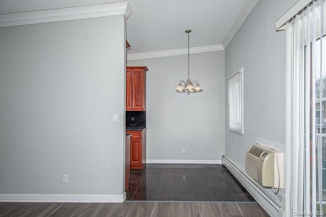 Building Photo - 234 River Ave