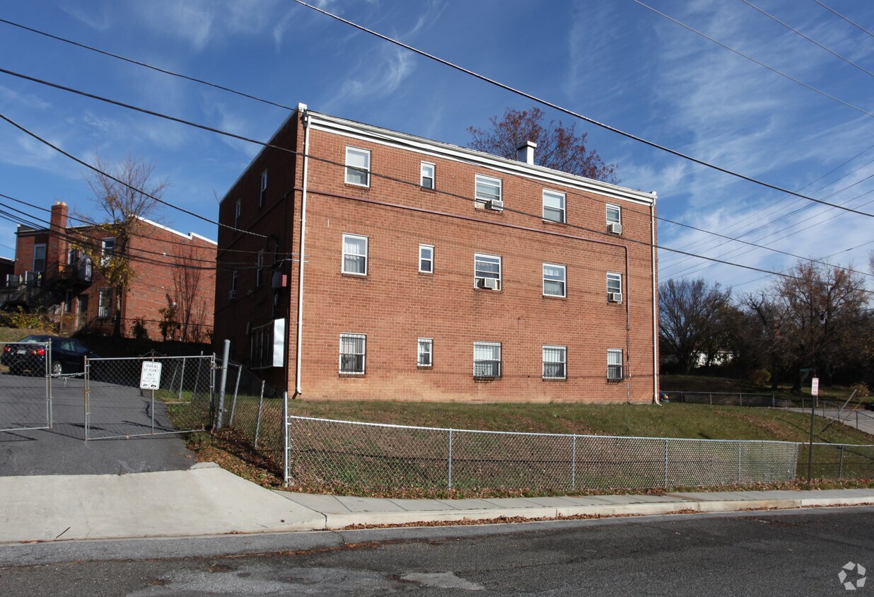 Foto del edificio - 500 61st Ave NE