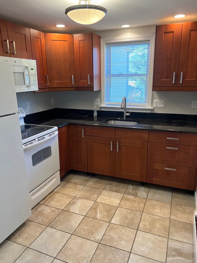 35 Grove St Unit 2, Pawtucket, RI 02860 Apartments in Pawtucket, RI