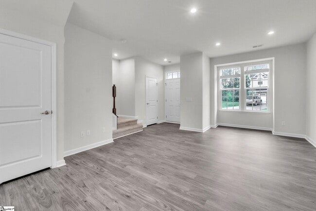 Building Photo - 574 Preakness Run