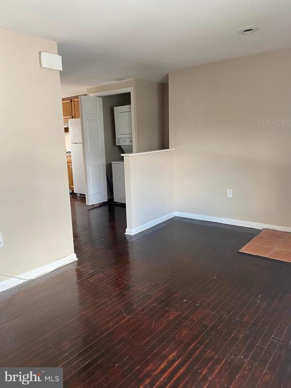 Foto del edificio - 715 Kimball St