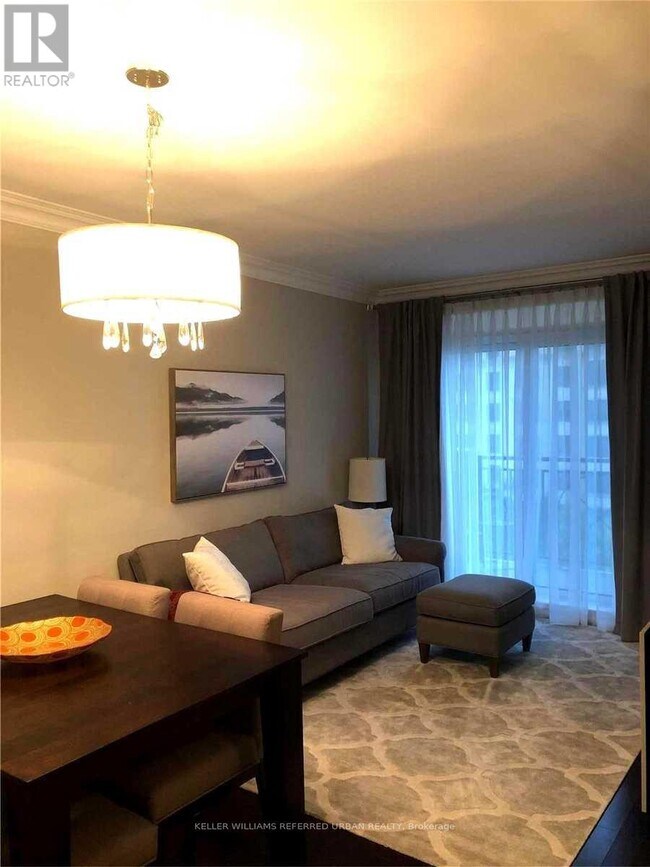 Photo du bâtiment - 650 Sheppard Ave E