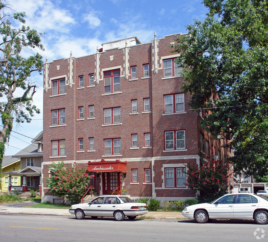 Ambassador Apartments - Apartments in Springfield, MO | Apartments.com