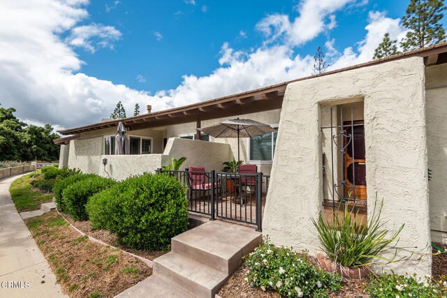 Foto del edificio - 1129 Glenbridge Cir