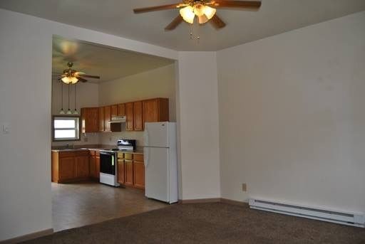 Building Photo - 203 Linden St