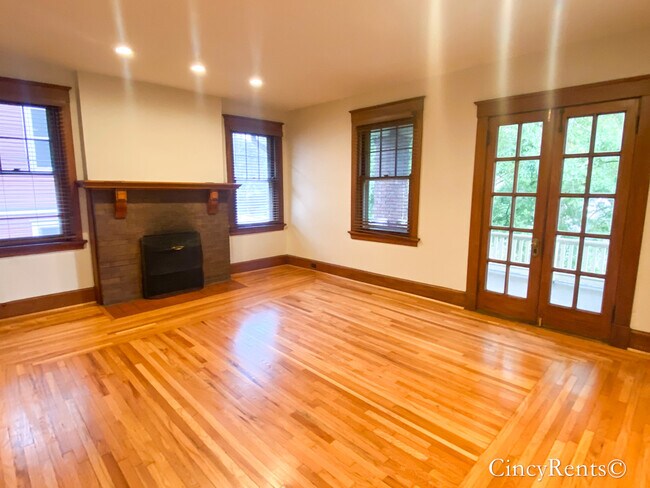 Foto del edificio - 3420 Berry Ave
