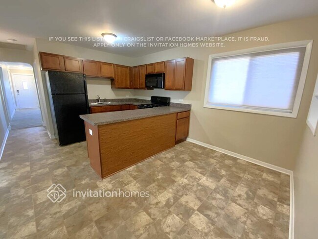 Foto del edificio - 1441 Heidorn Ave