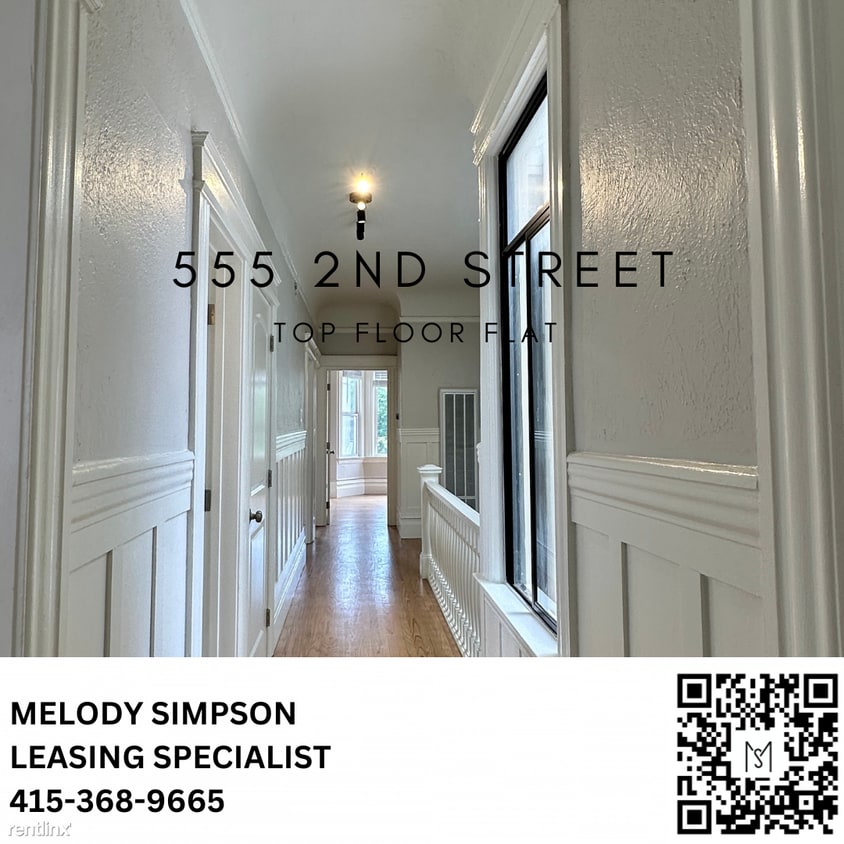 Foto principal - 3 br, 2 bath Triplex - 557 2nd St # 559