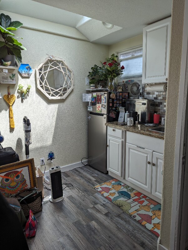 Building Photo - 1127 Grand Ave