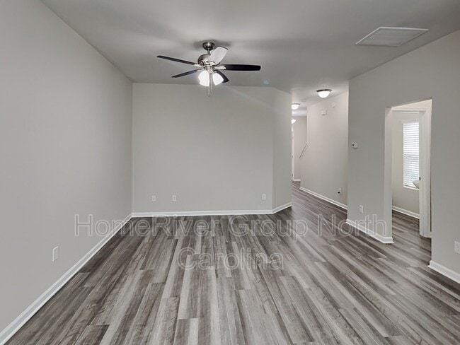 Building Photo - 2397 Hartfield Cir