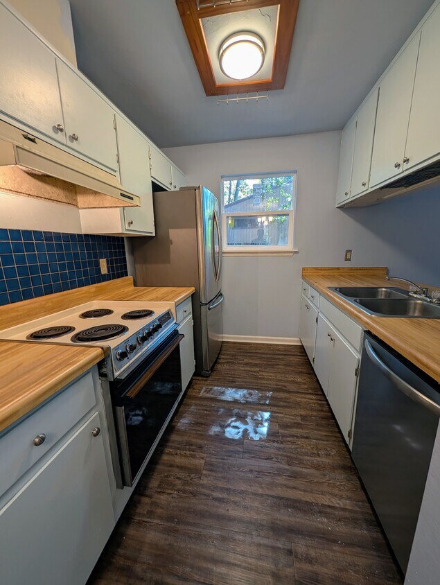 Photo - 151 Parkbrook Cir (Tallahassee, FL)