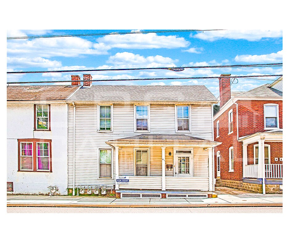 Primary Photo - 61 E Middle St