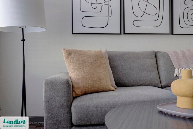 Foto del edificio - 1415 N Main Ave