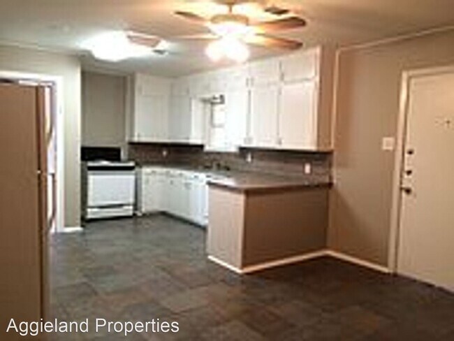 Building Photo - 2 br, 1 bath House - 414 Emmett St